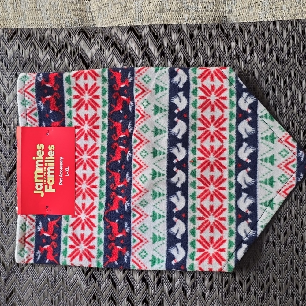 JAMMIES FOR FAMILIES PET HOLIDAY "SWEATER"  SIZE LARGE TO XL